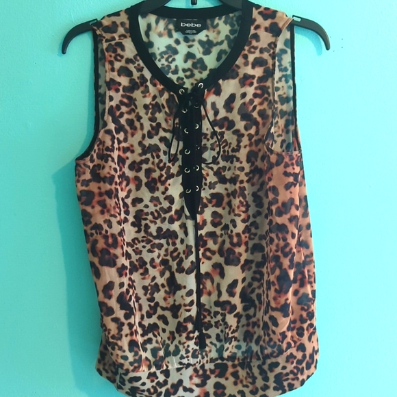 Nwt Bebe Sheer Zebra Top Size M/L - Picture 12 of 15